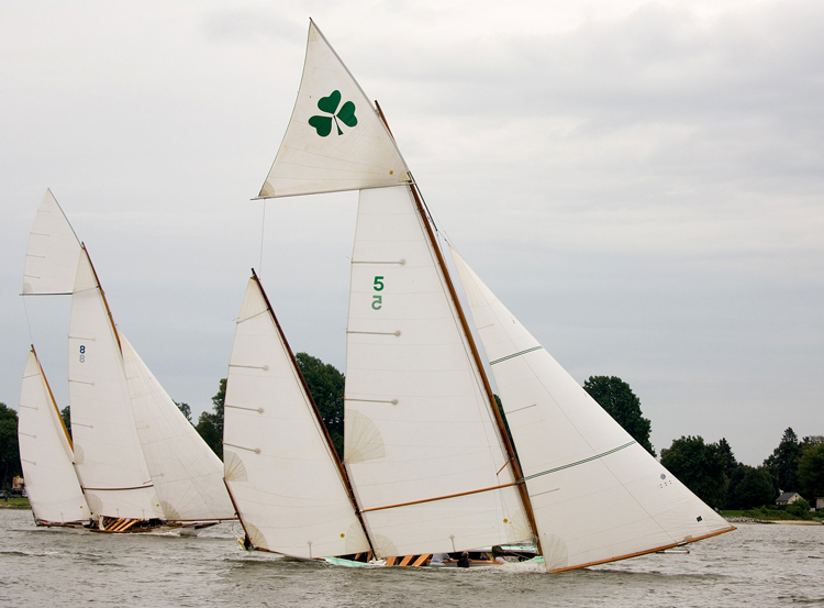 heritage-sat-race1-053