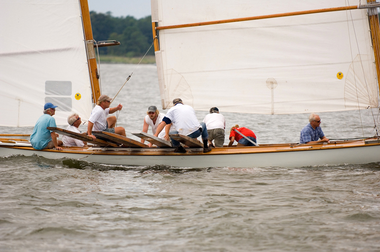 heritage-sat-race1-080