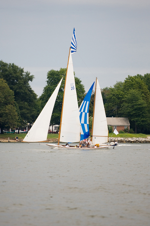 heritage-sat-race1-086
