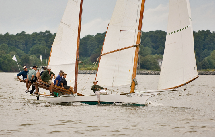 heritage-sat-race1-110