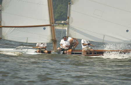 gov-cup-095